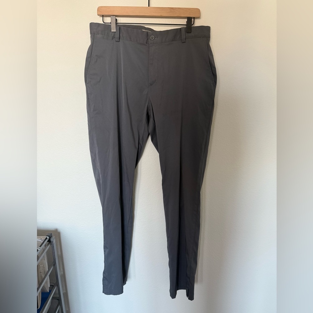 Nike dri-fit golf pants 34x32